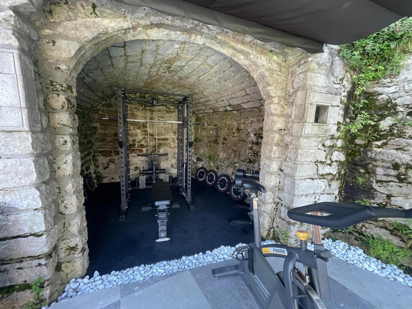 Residence Zangirolami - Luxury Garden And Balcony Apartments Riva del Garda Kültér fotó